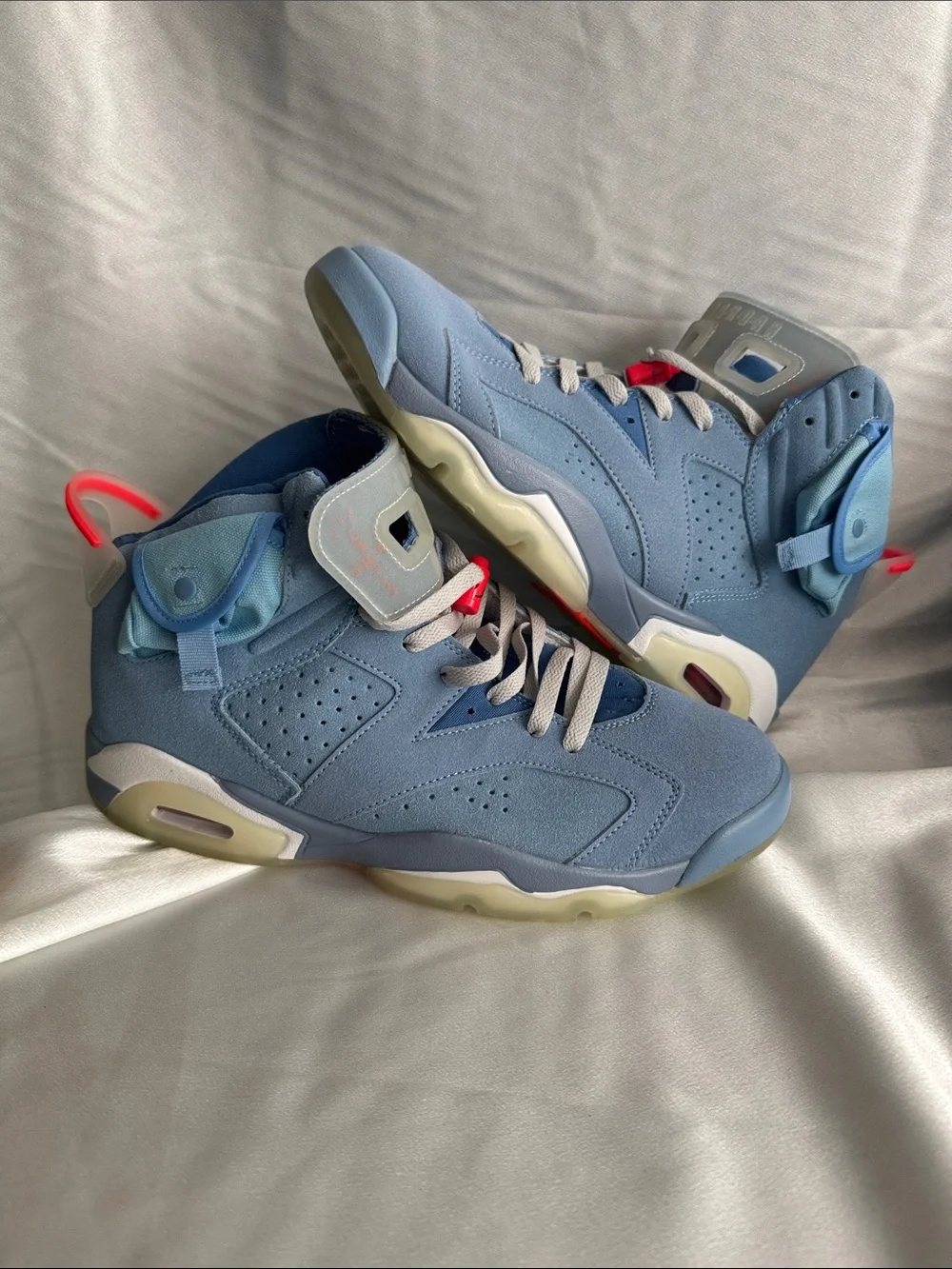 New! “RARE” Travis Scott x Air Jordan 6 